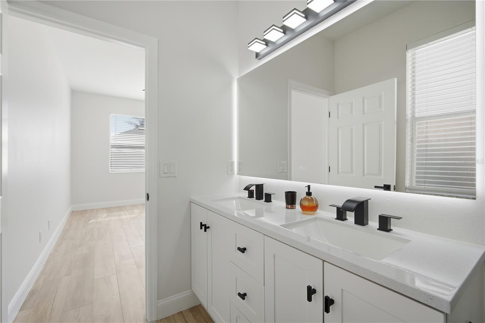 Image 17 of 27 For 7632 Armonk Lane