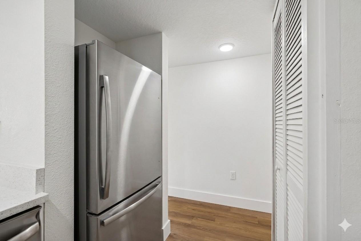 Image 12 of 40 For 718 Haven Place 718
