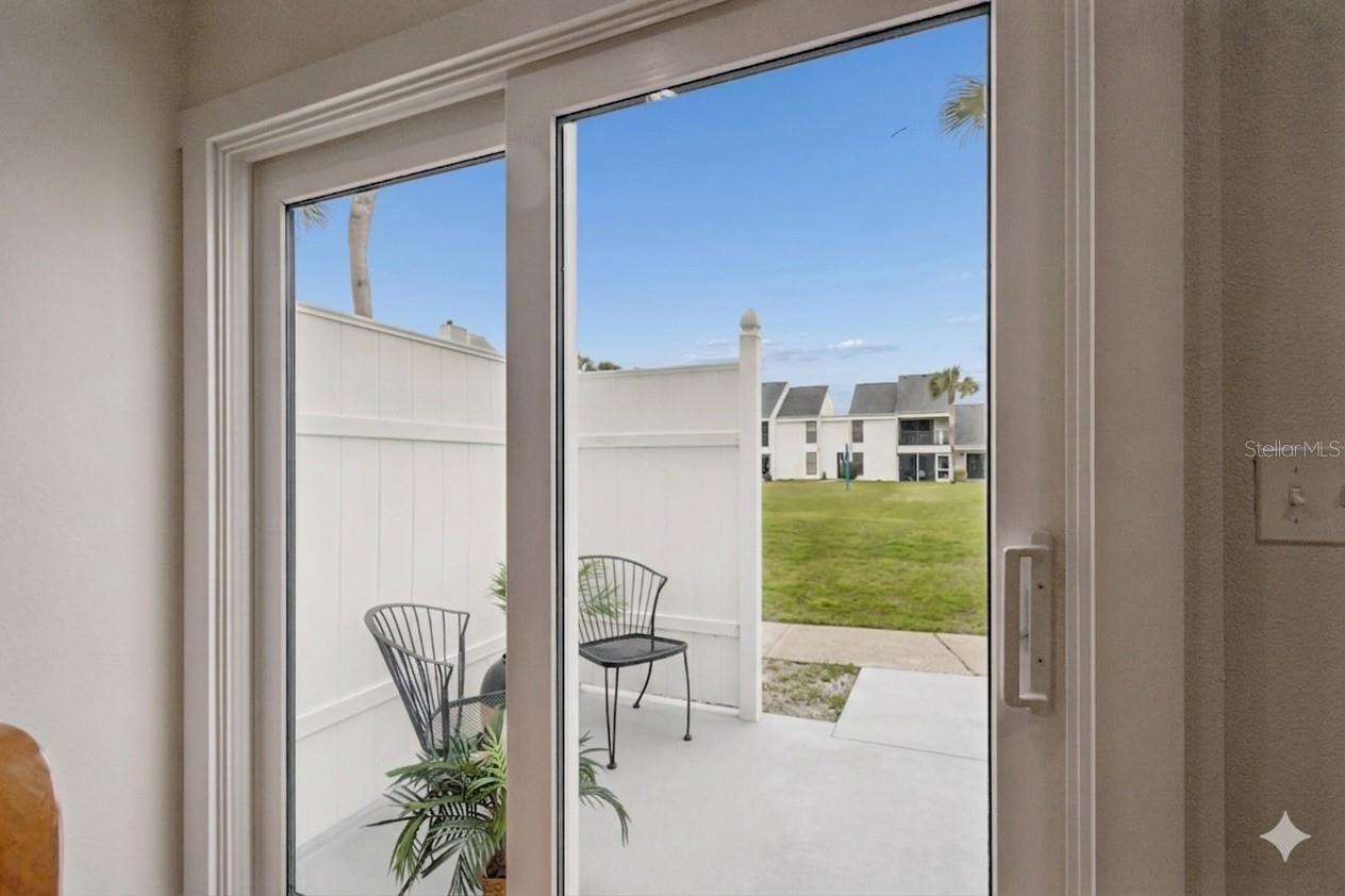 Image 27 of 40 For 718 Haven Place 718