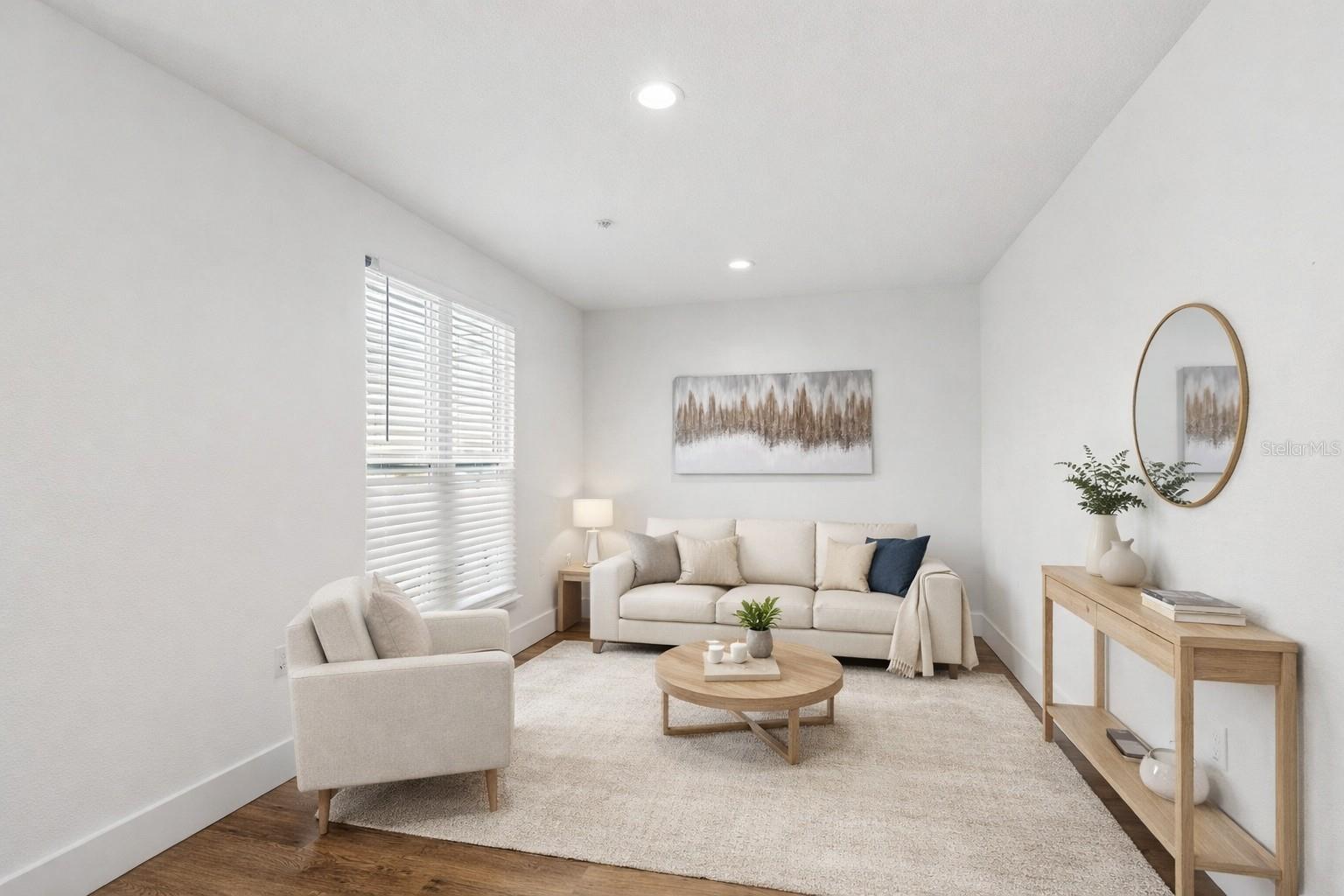 Image 7 of 40 For 718 Haven Place 718