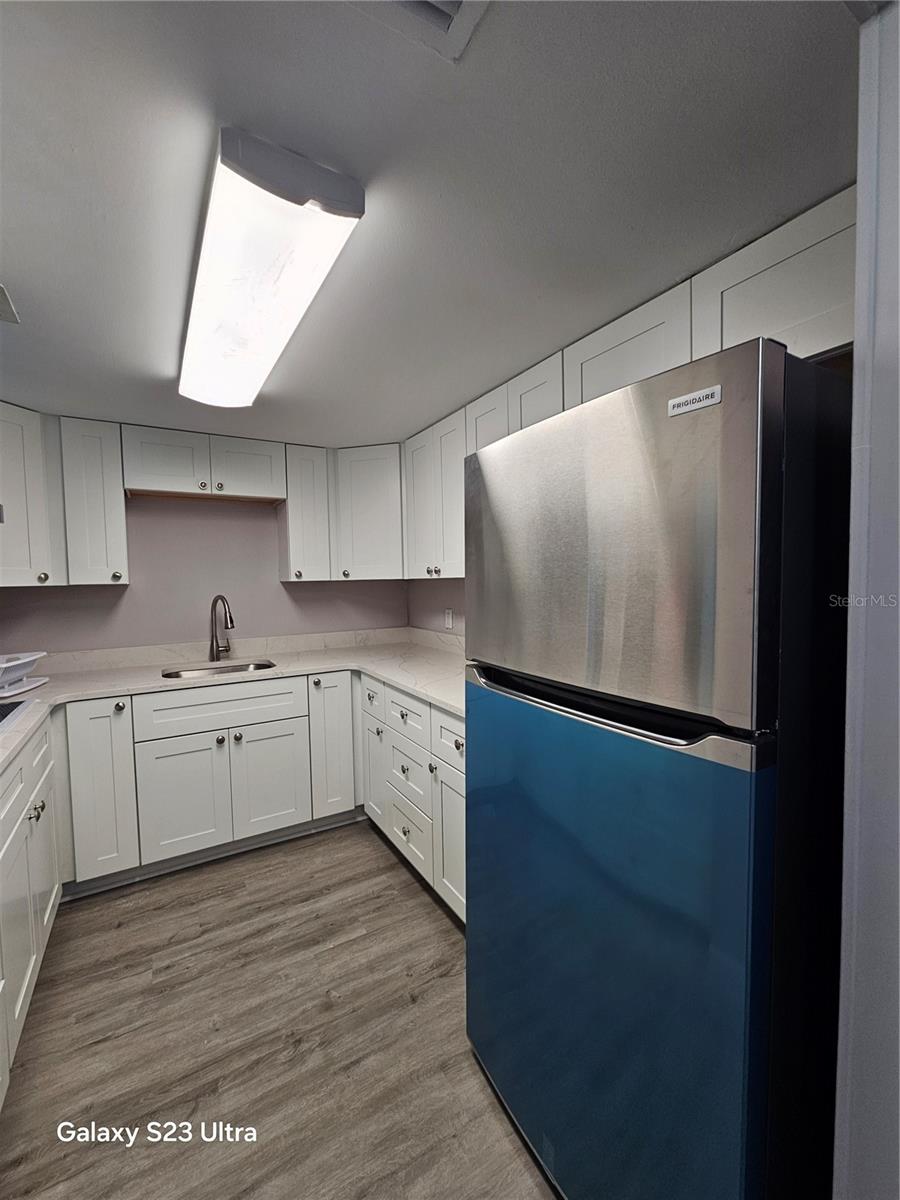 Image 4 of 69 For 2464 Australia Way E 46