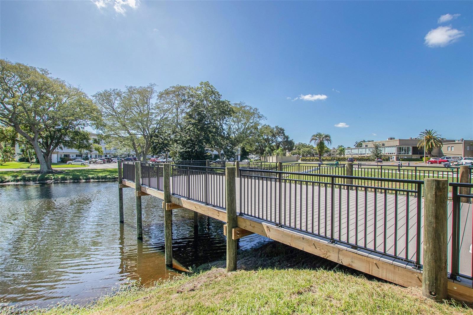 Image 45 of 69 For 2464 Australia Way E 46
