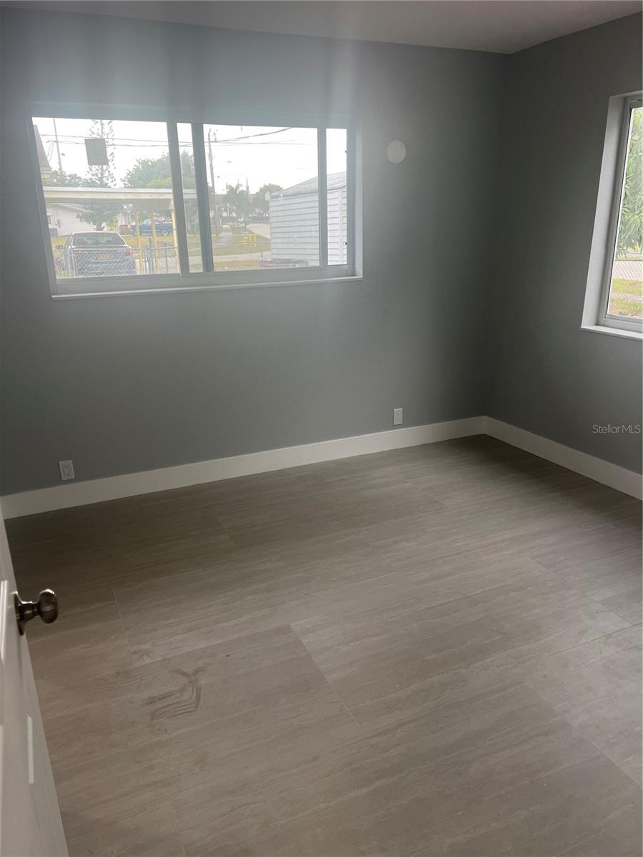 Image 14 of 25 For 836 2nd Terrace
