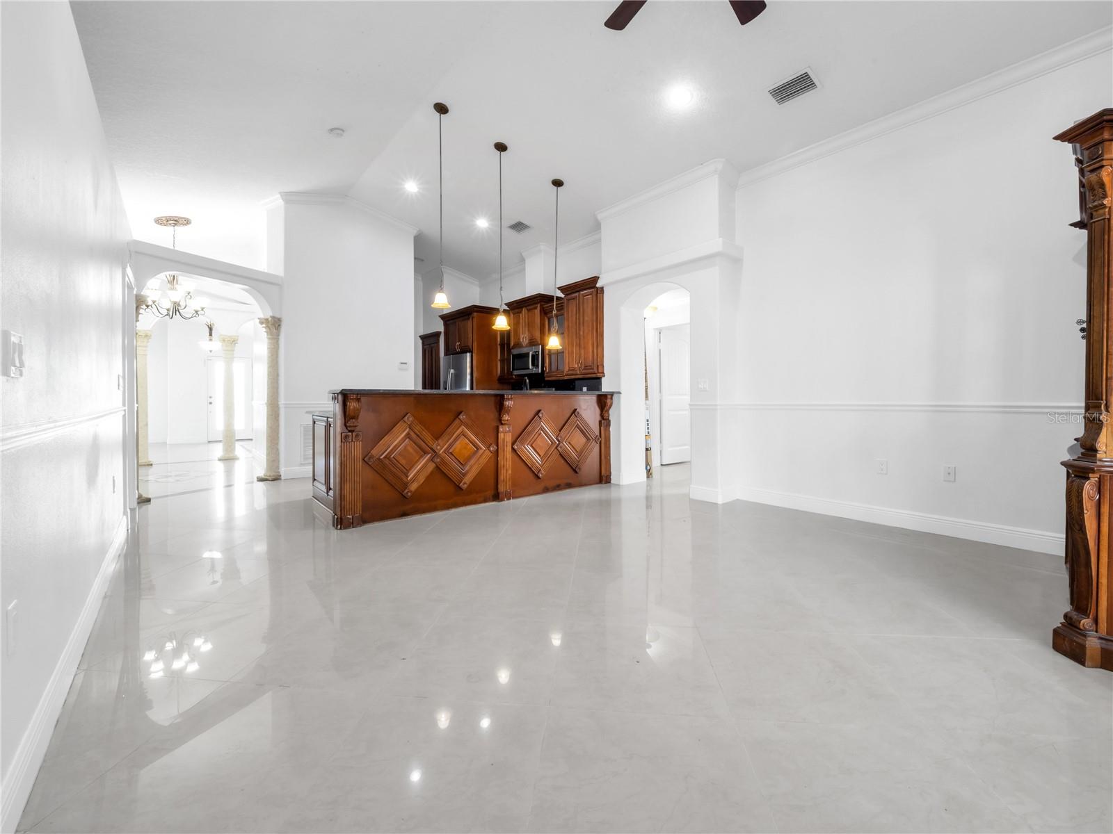 Image 11 of 46 For 3122 Crest Avenue