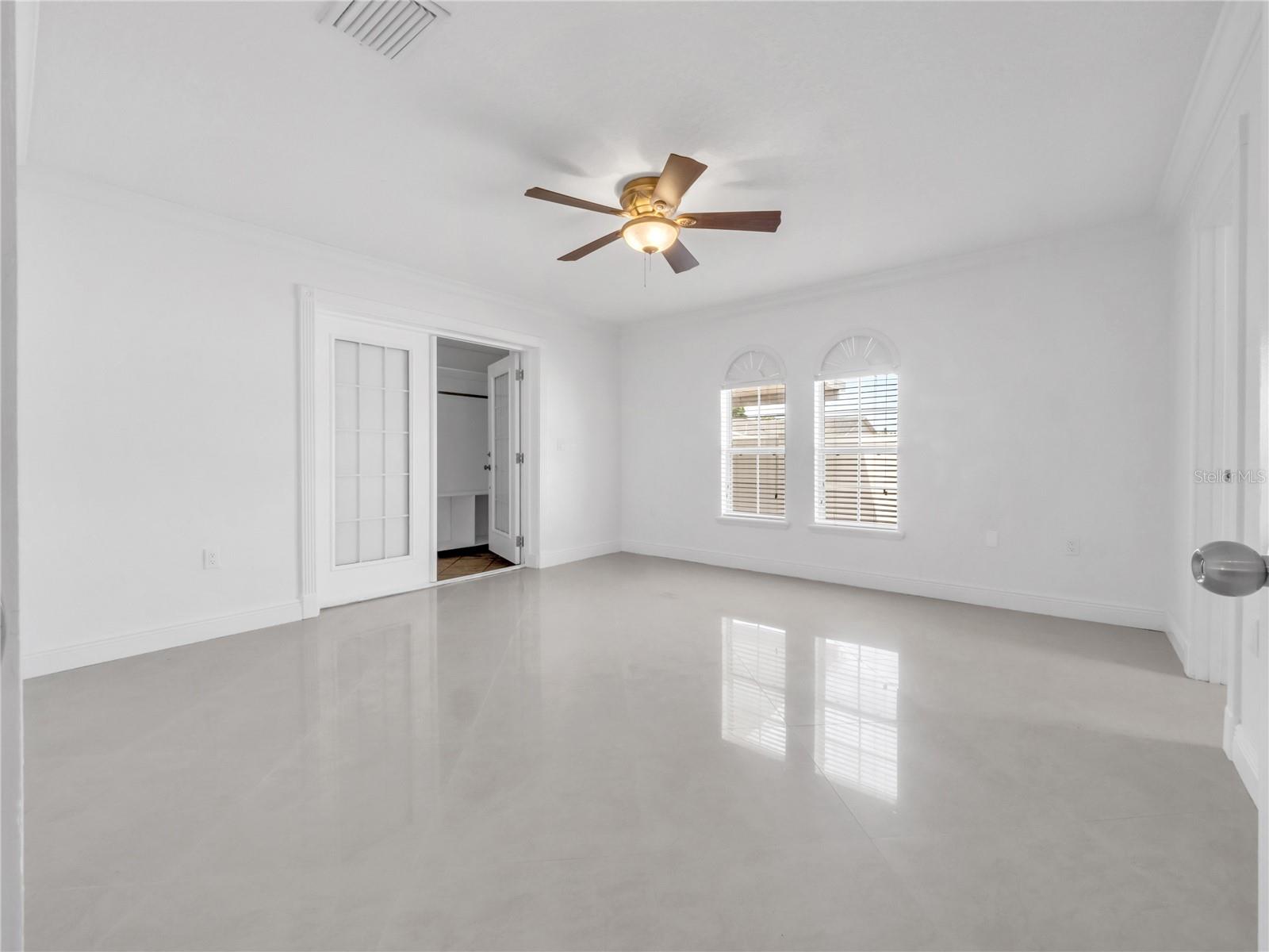 Image 15 of 46 For 3122 Crest Avenue