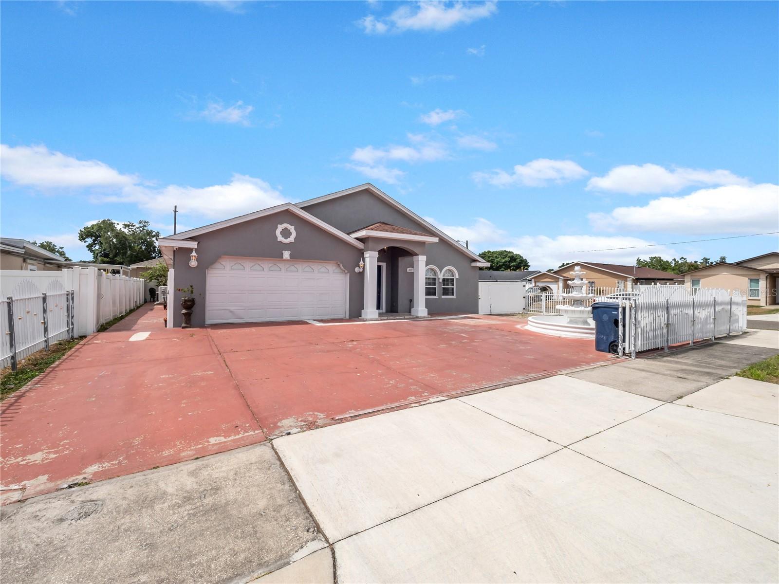 Image 2 of 46 For 3122 Crest Avenue