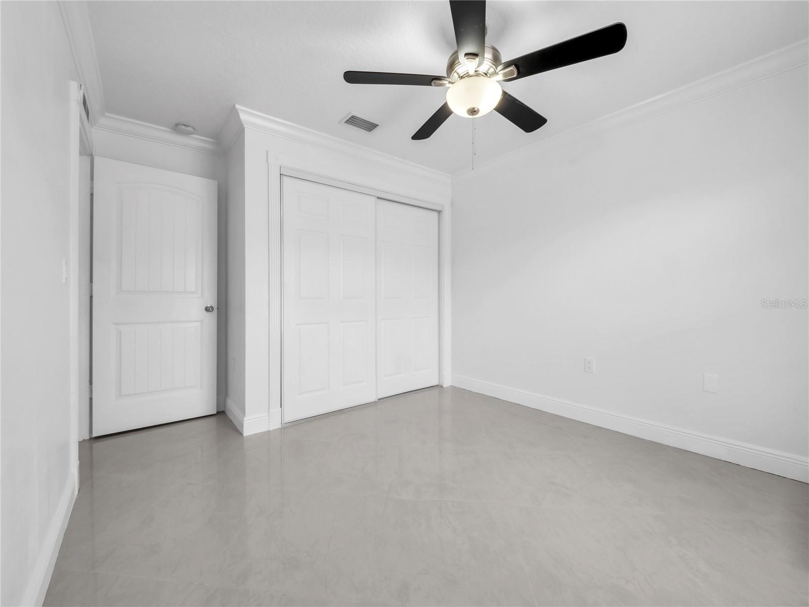 Image 22 of 46 For 3122 Crest Avenue