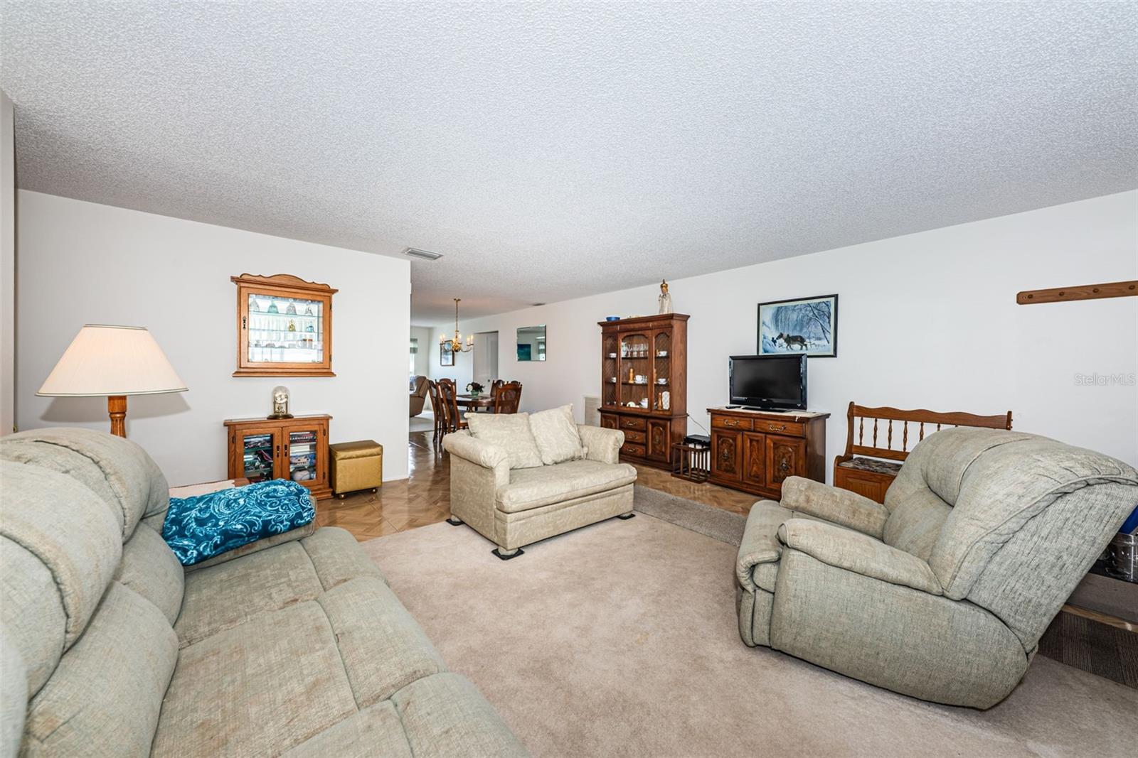 Image 10 of 39 For 9175 42nd Street N