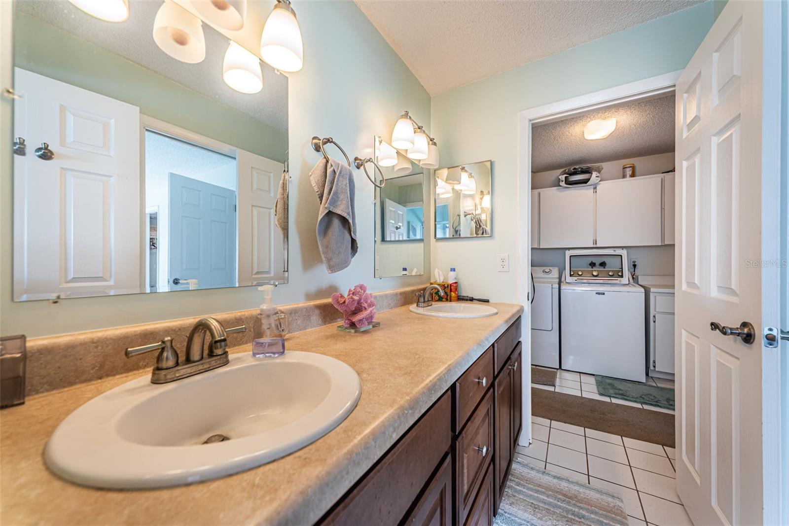 Image 24 of 39 For 9175 42nd Street N