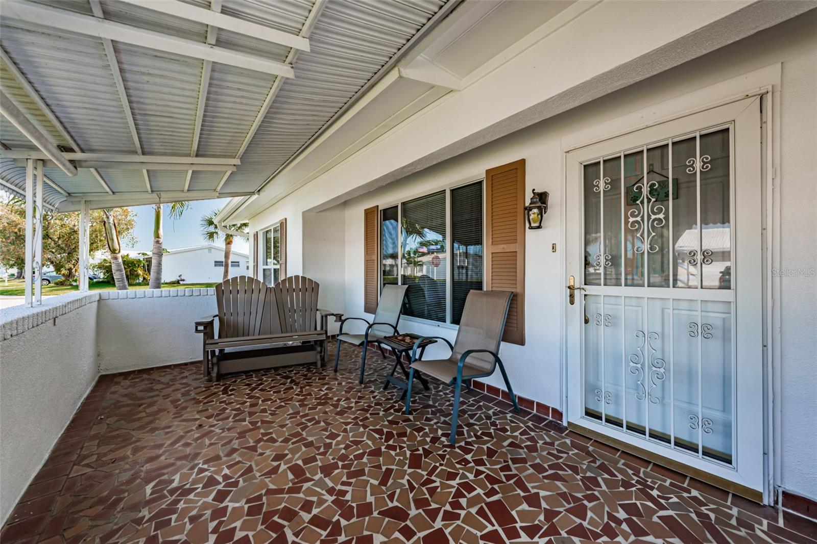 Image 5 of 39 For 9175 42nd Street N