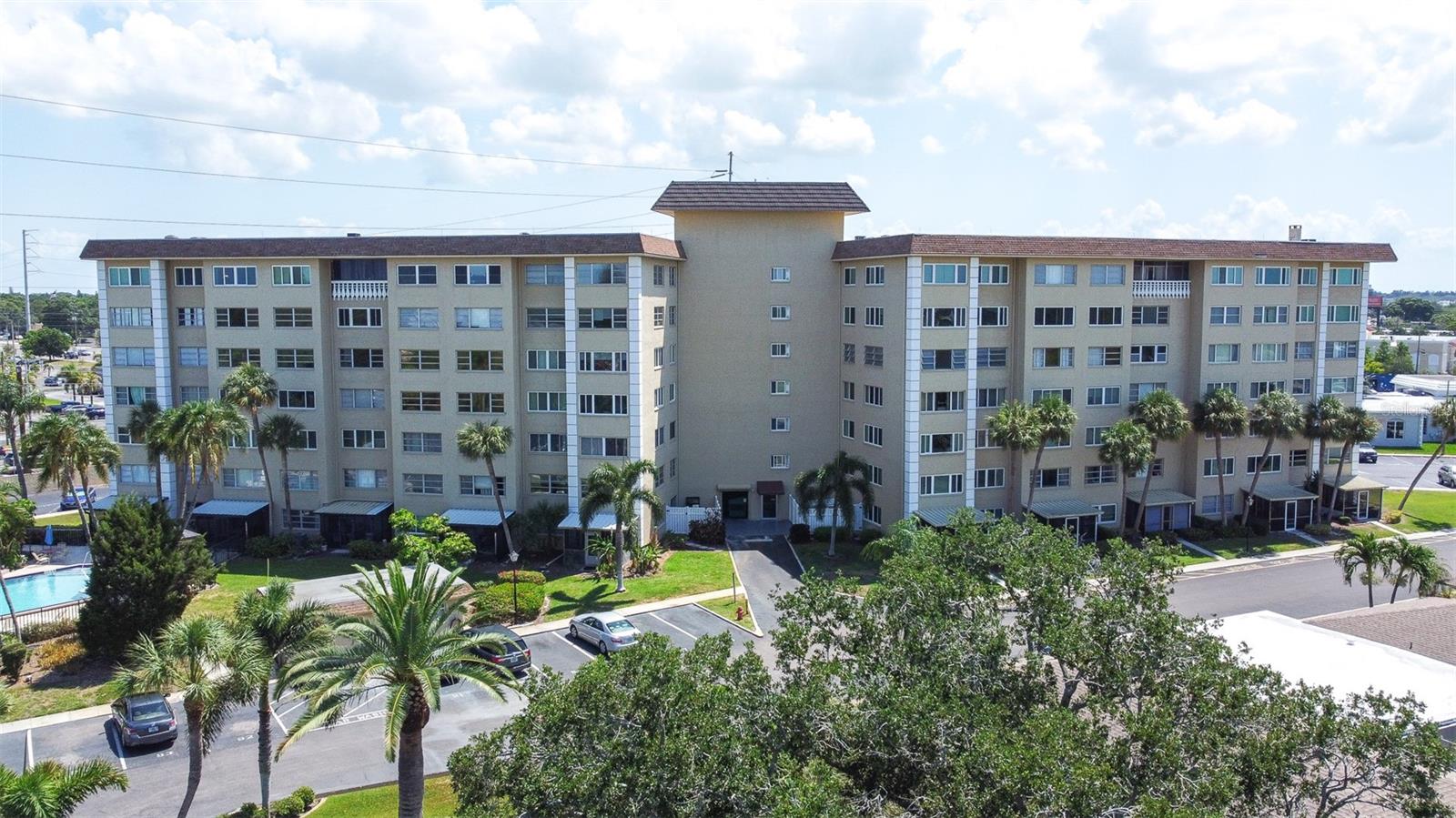 Image 2 of 61 For 8950 Park Boulevard 609