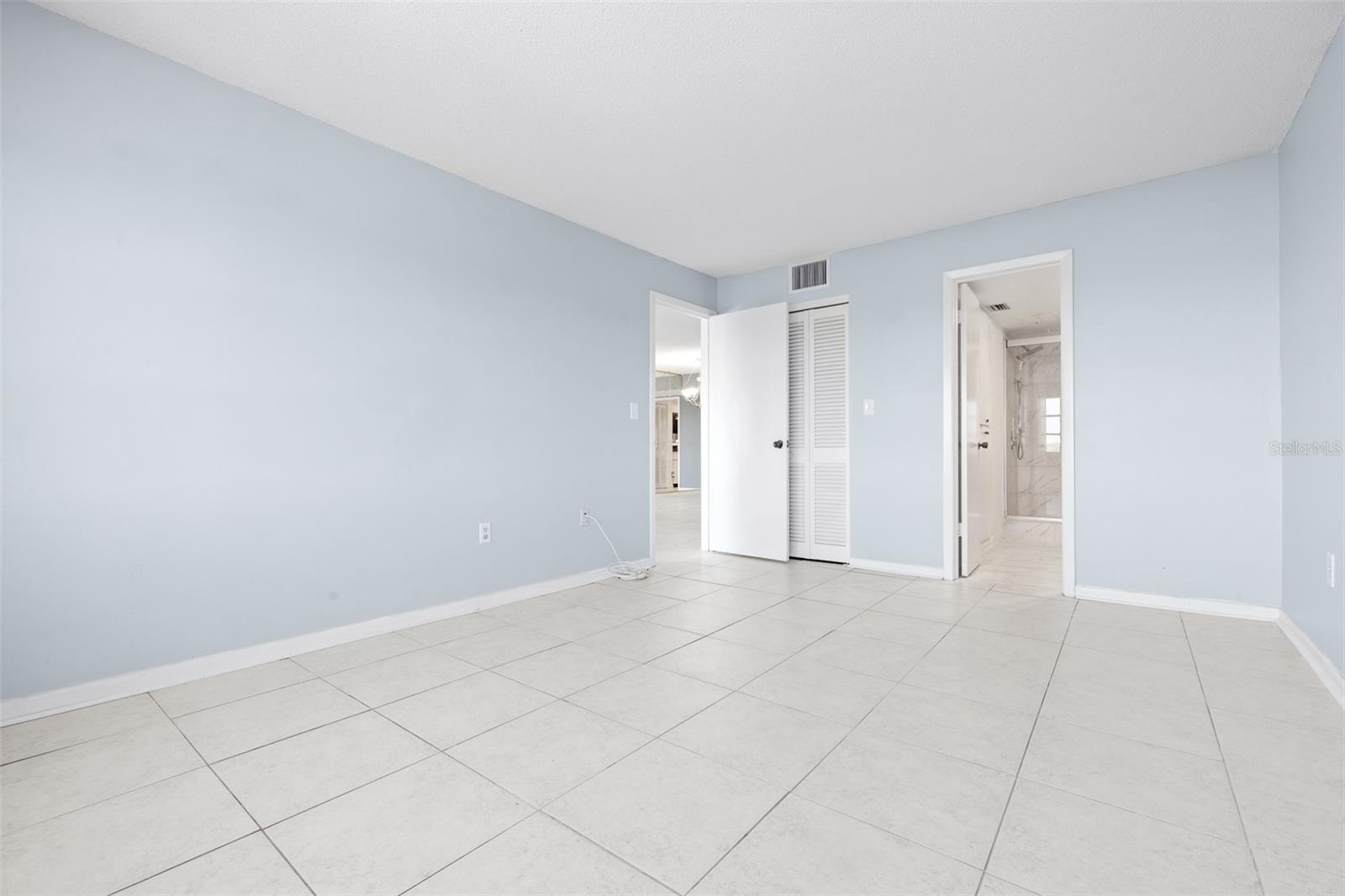 Image 24 of 61 For 8950 Park Boulevard 609