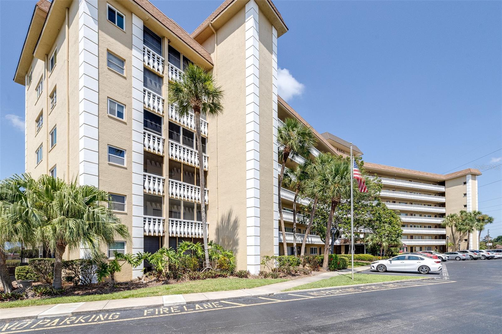 Image 60 of 61 For 8950 Park Boulevard 609