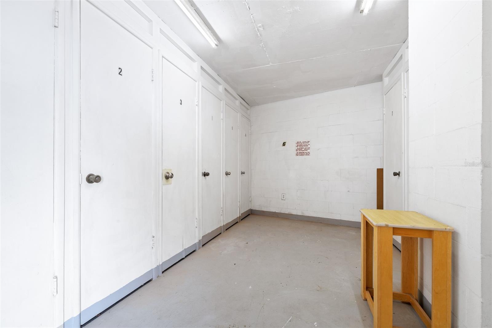 Image 8 of 61 For 8950 Park Boulevard 609