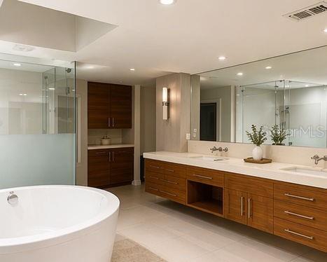 Listing photo id 27 for 8602 Bonnie Cove Lane