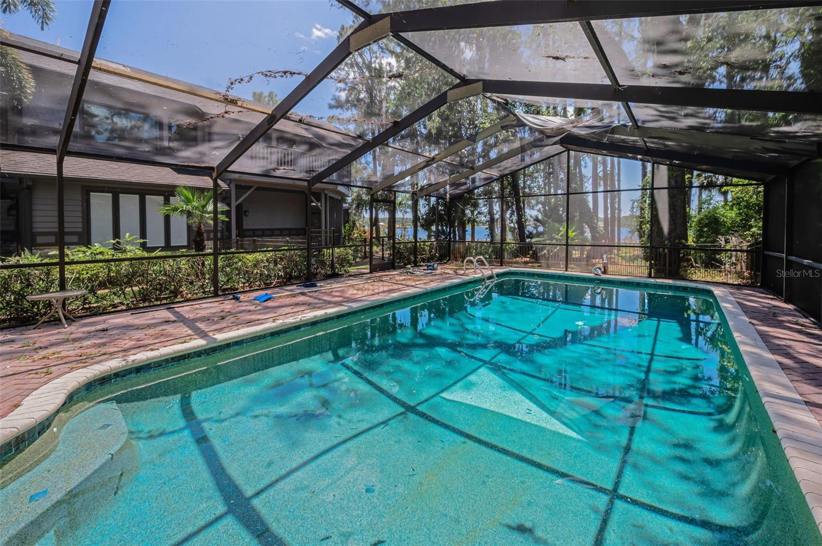 Listing photo id 39 for 8602 Bonnie Cove Lane