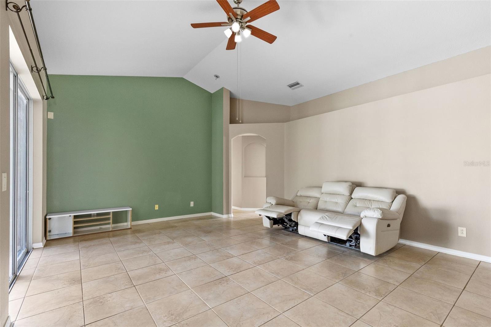 Image 33 of 49 For 13655 Artesa Bell Drive