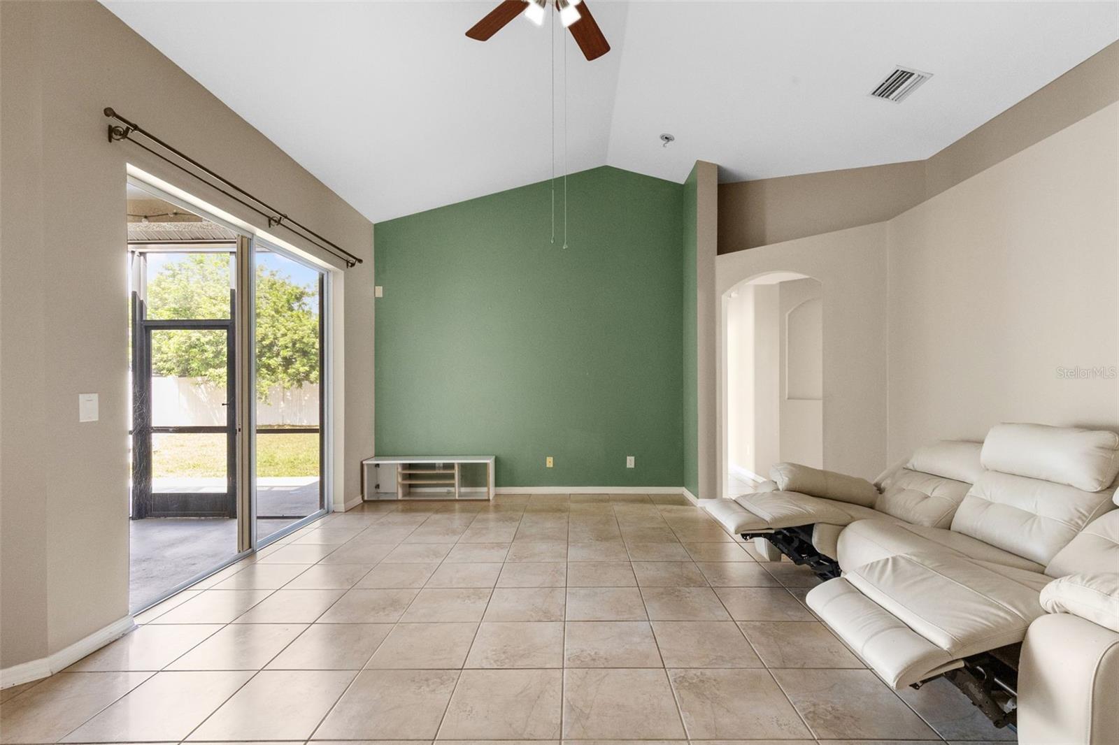 Image 34 of 49 For 13655 Artesa Bell Drive