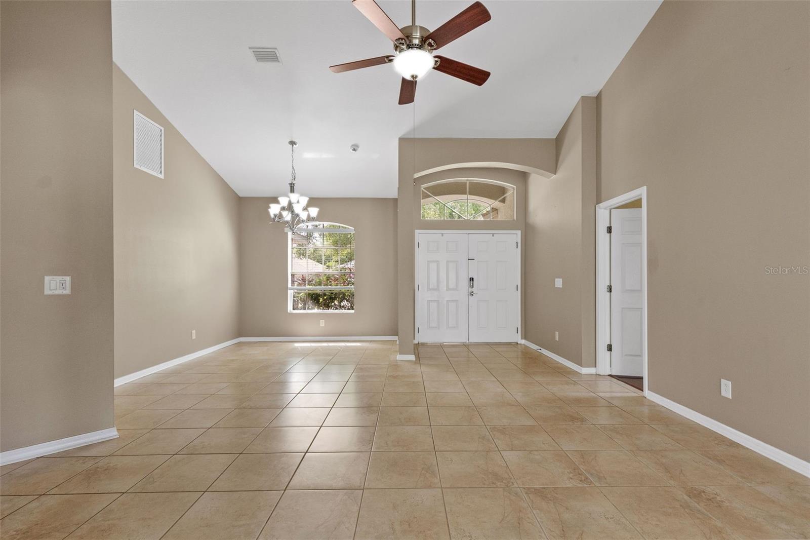 Image 6 of 49 For 13655 Artesa Bell Drive