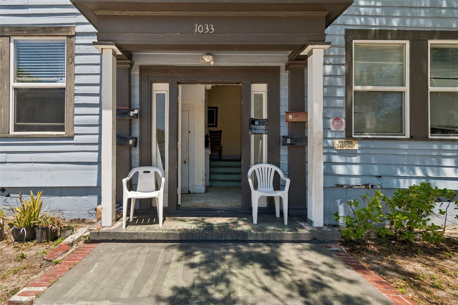 Image 3 of 44 For 1033 19th Avenue S