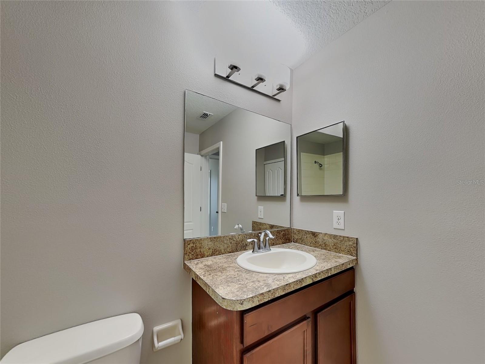 Image 14 of 30 For 2114 Richwood Pike Drive