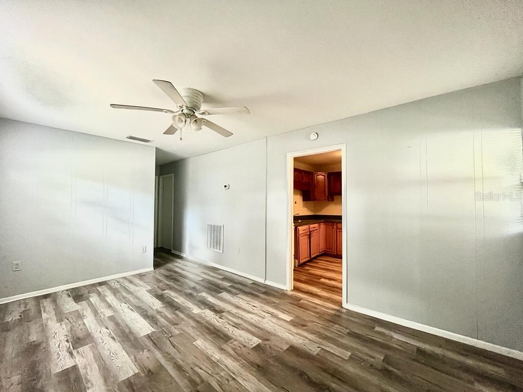 Image 4 of 12 For 1003 22nd Avenue