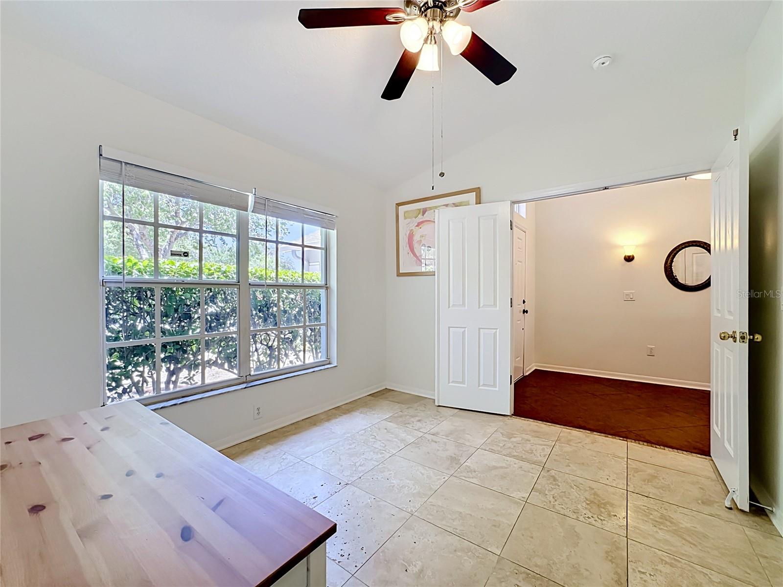Image 20 of 69 For 6711 Somerset Garden Way