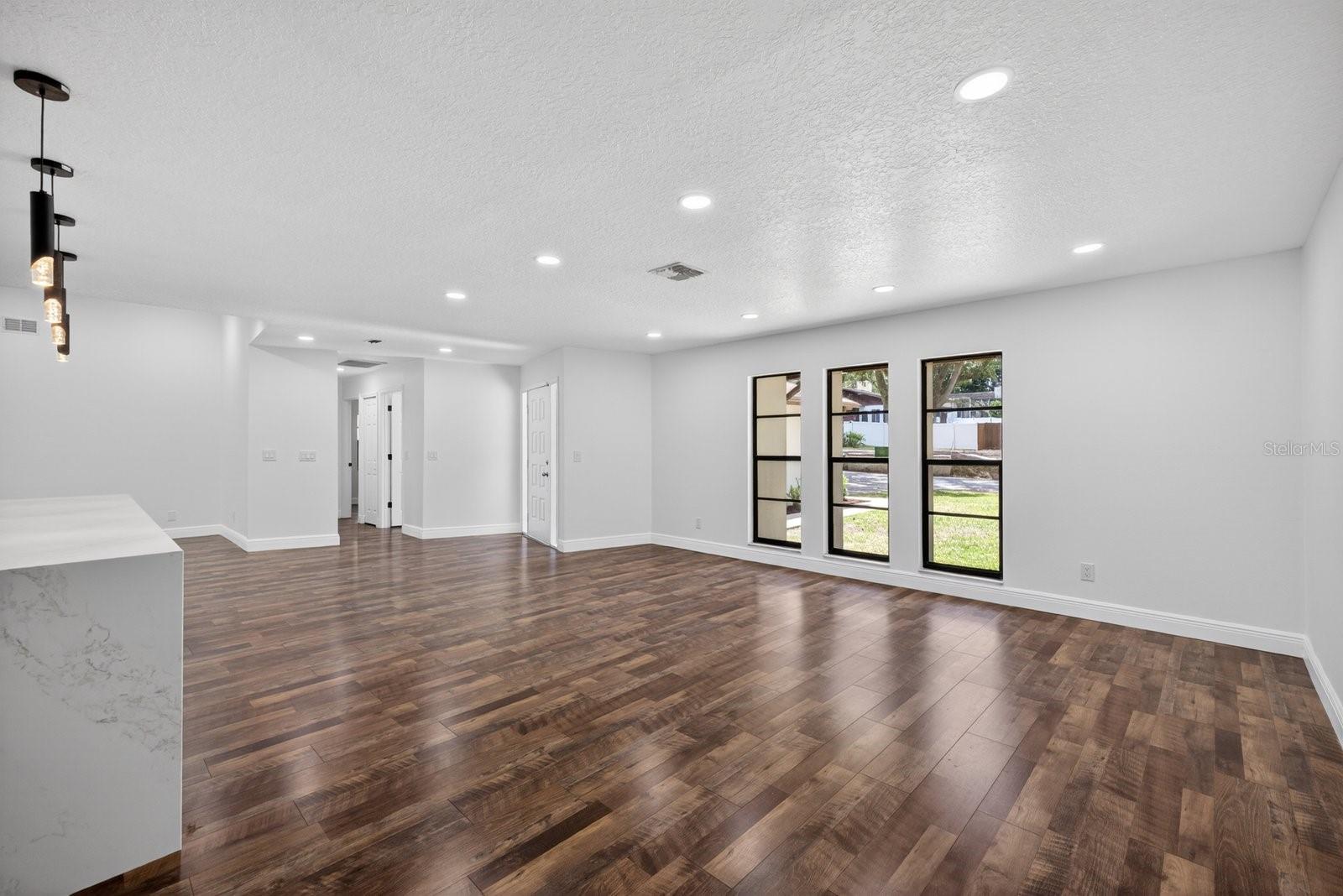 Image 14 of 40 For 56 Bay Woods Drive