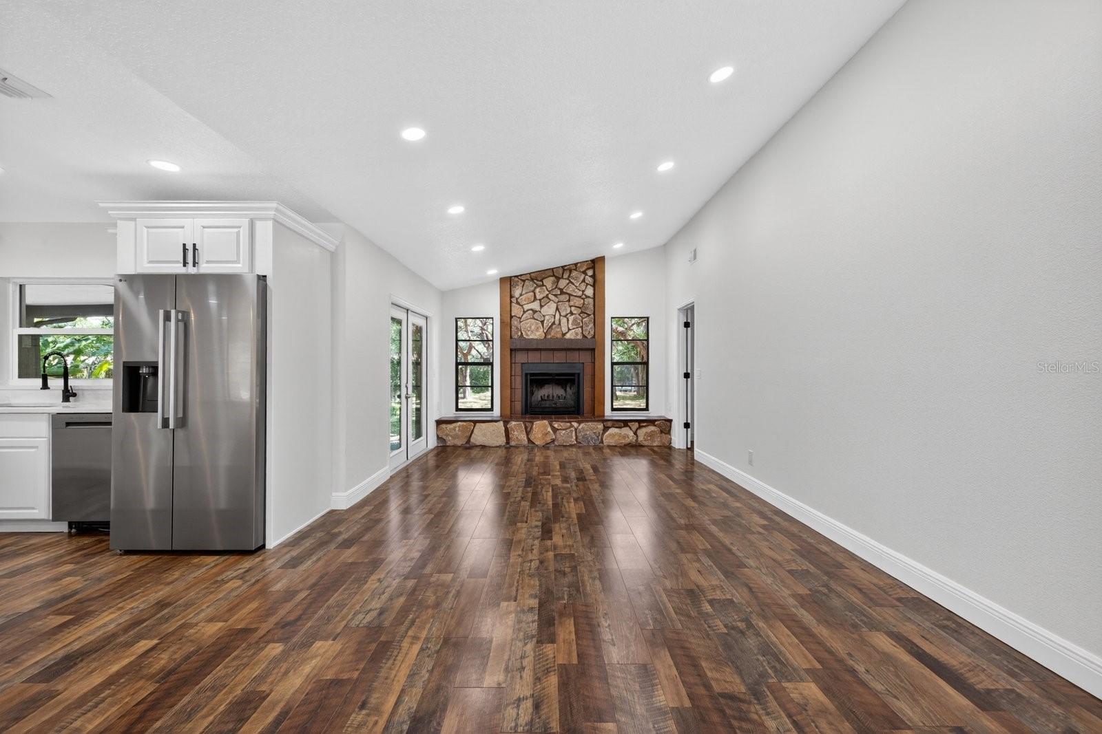 Image 15 of 40 For 56 Bay Woods Drive