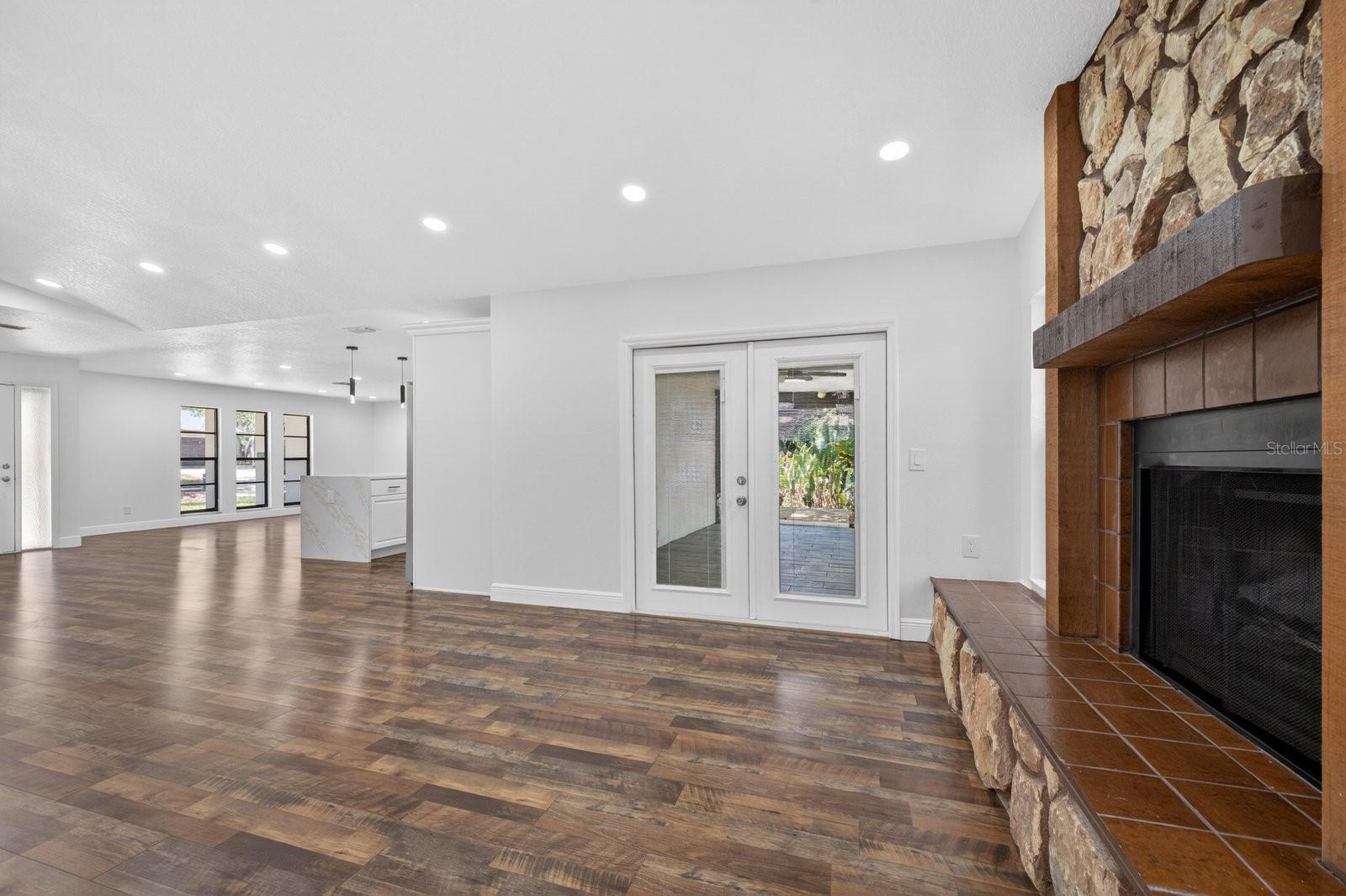 Image 18 of 40 For 56 Bay Woods Drive