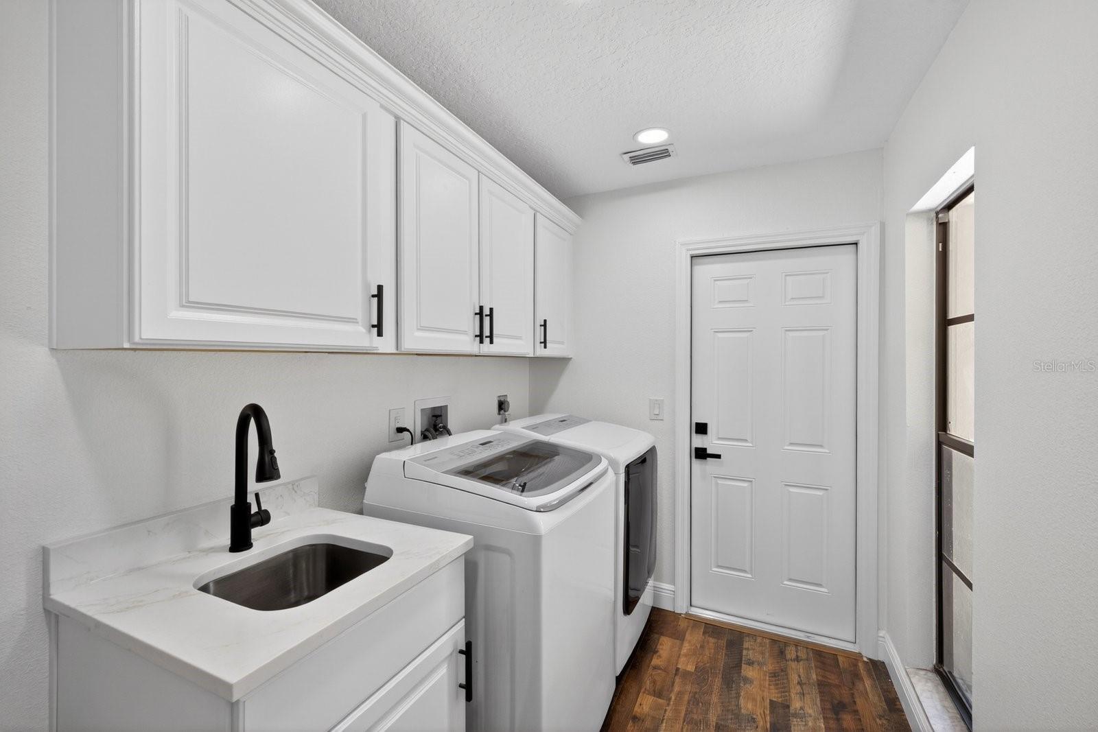 Image 32 of 40 For 56 Bay Woods Drive