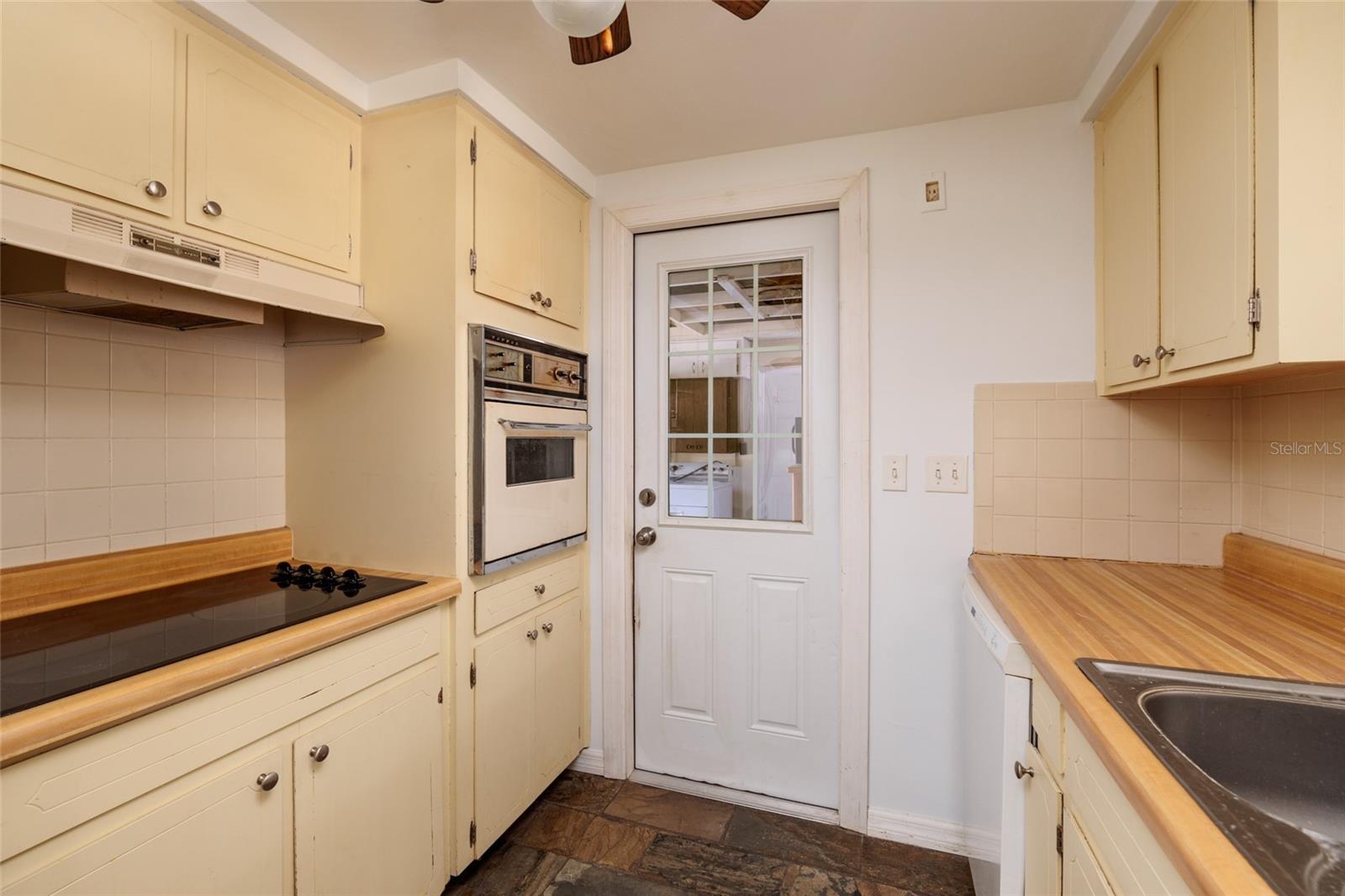 Image 11 of 37 For 5209 Lofton Drive