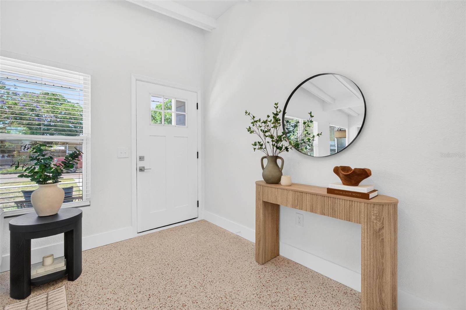 Image 3 of 28 For 4029 3rd Avenue S
