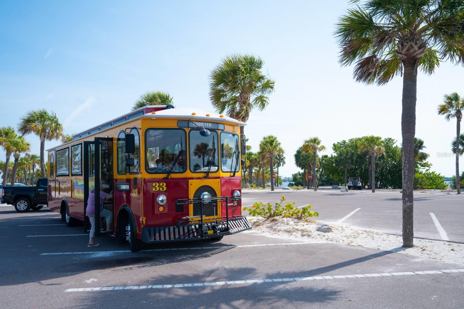 Image 9 of 17 For 16333 Gulf Boulevard 4