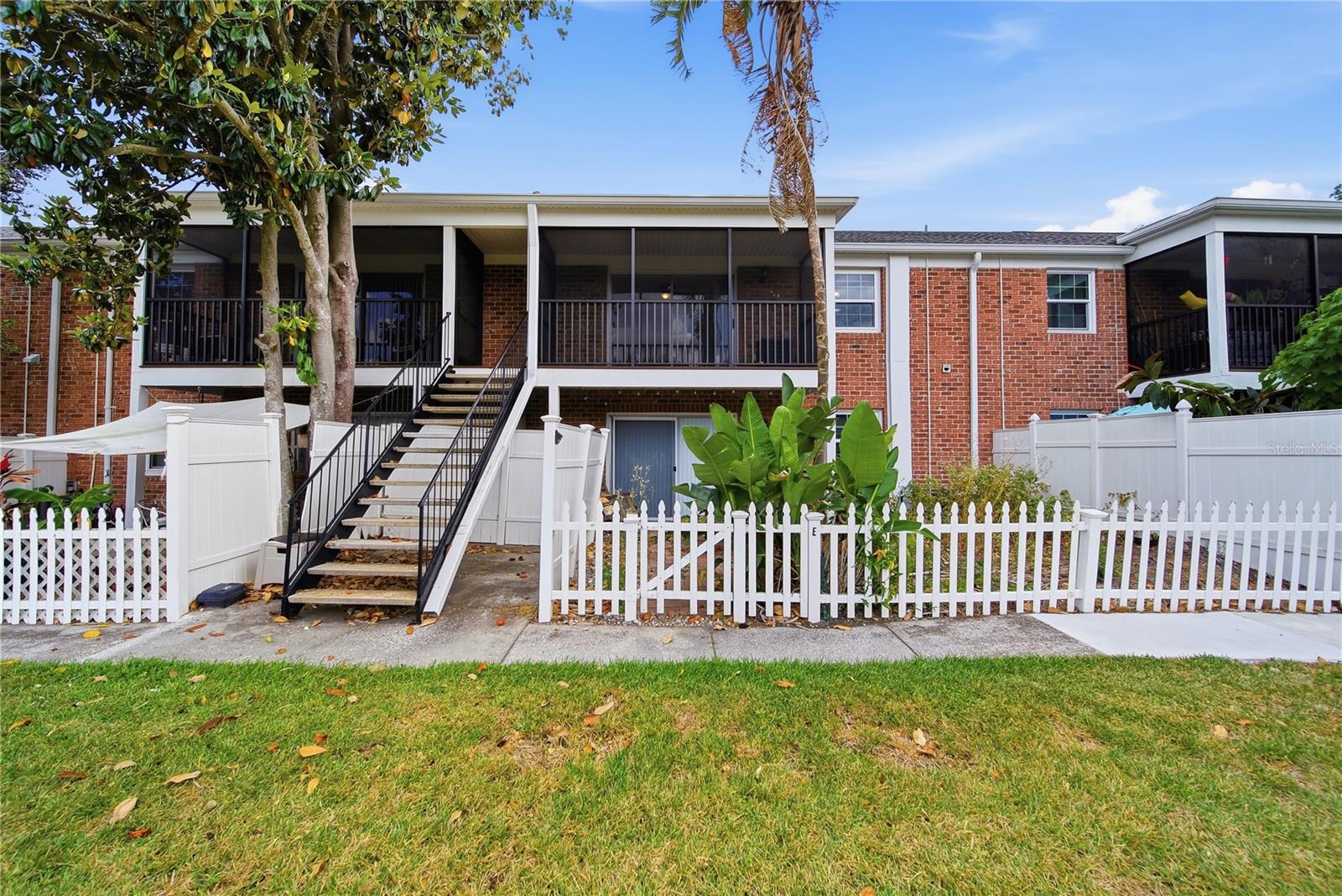 Listing photo id 16 for 13690 Orange Sunset Drive 202