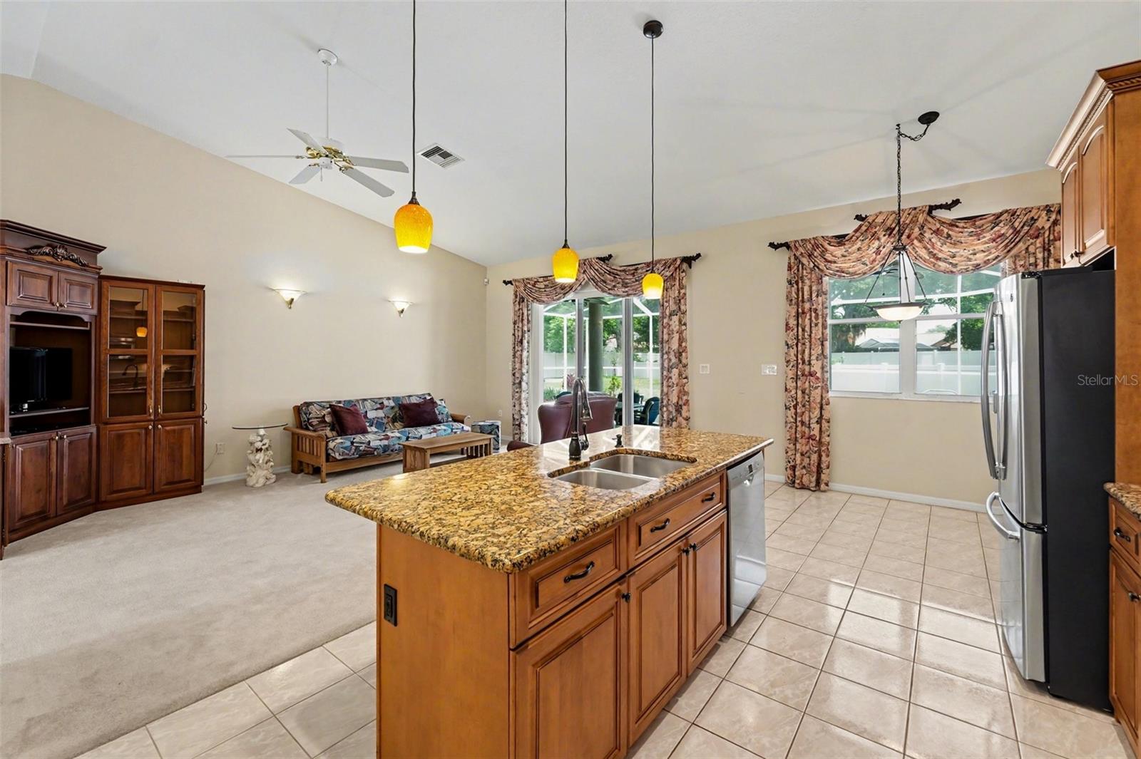 Image 13 of 42 For 2650 Velventos Drive