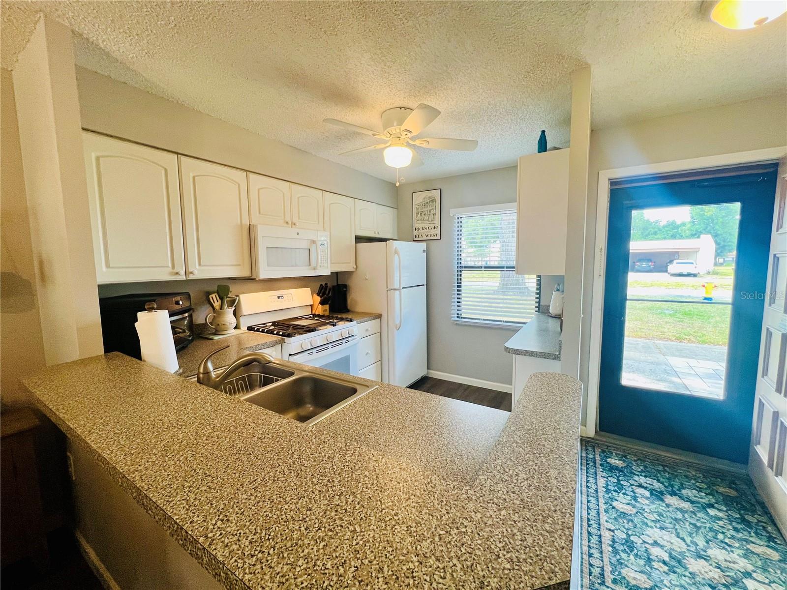 Image 2 of 21 For 2955 Flint Drive S