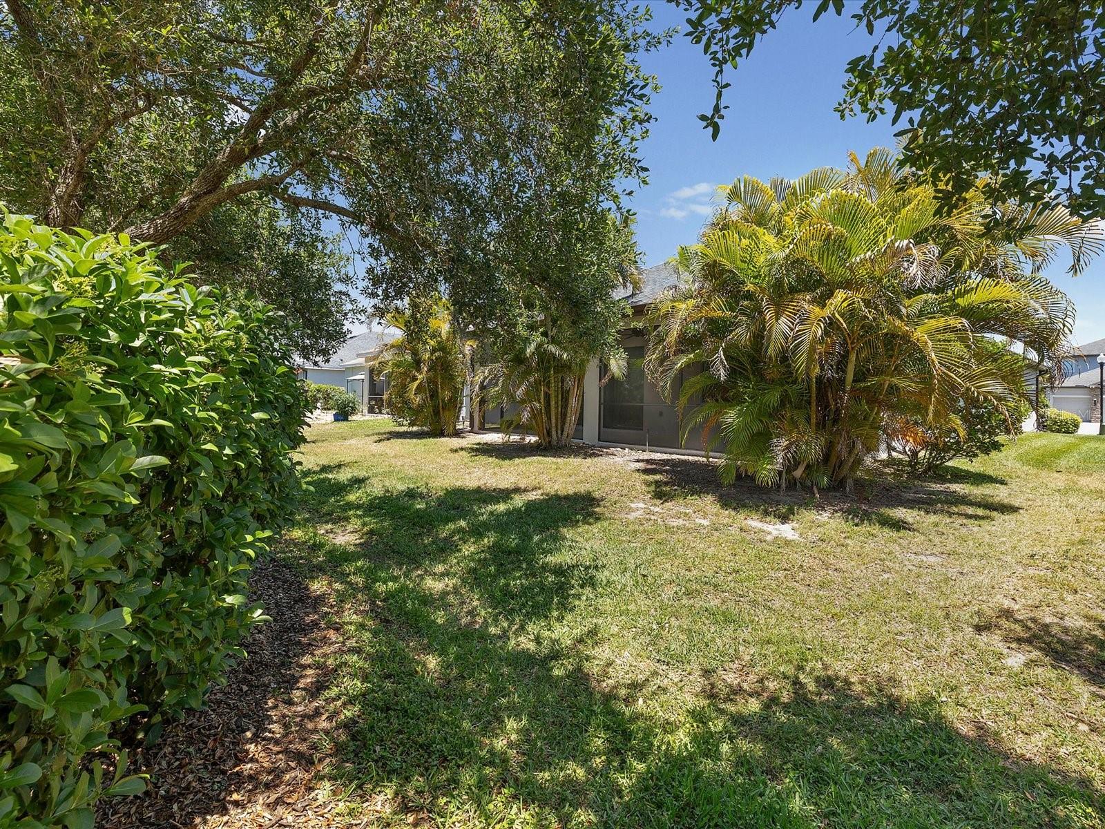 Image 50 of 94 For 740 Rosemary Circle