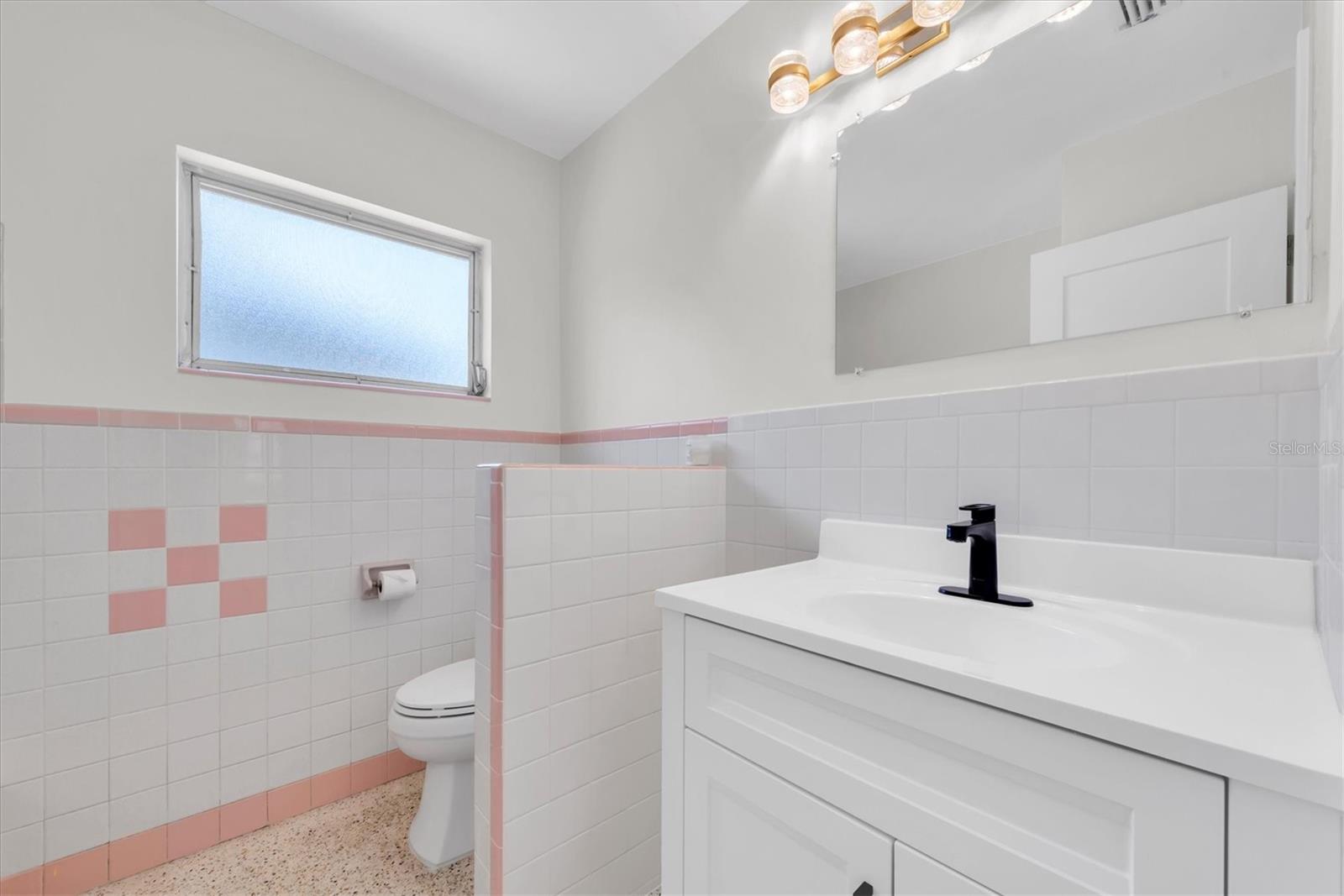 Image 17 of 33 For 11095 2nd Street E Unit A