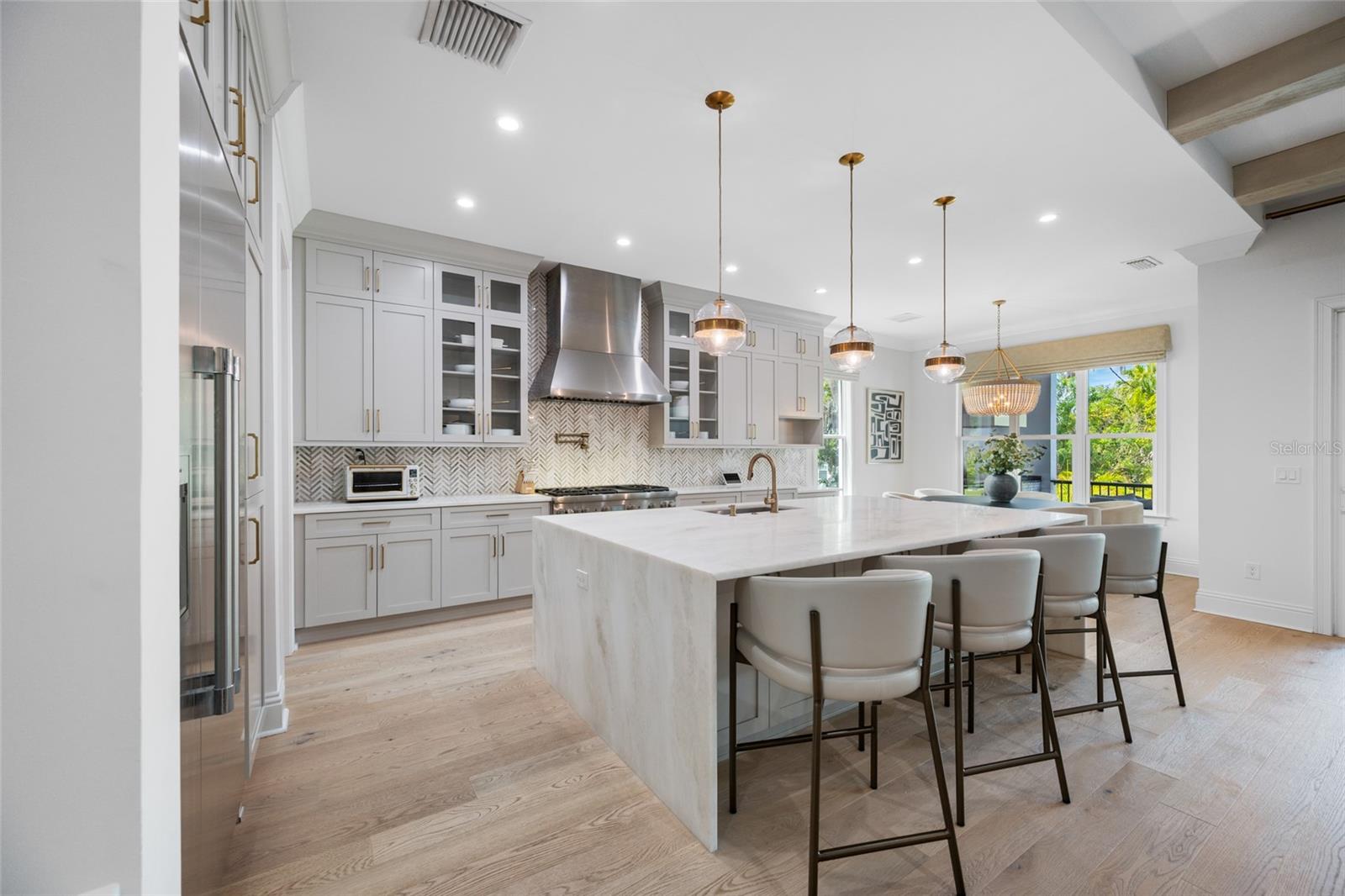 Image 13 of 100 For 2623 Parkview Street