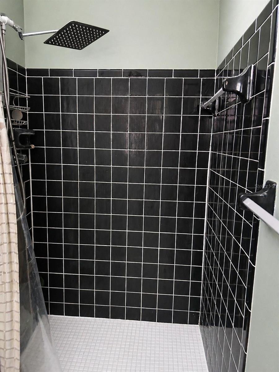 Image 10 of 14 For 14933 56th Street N