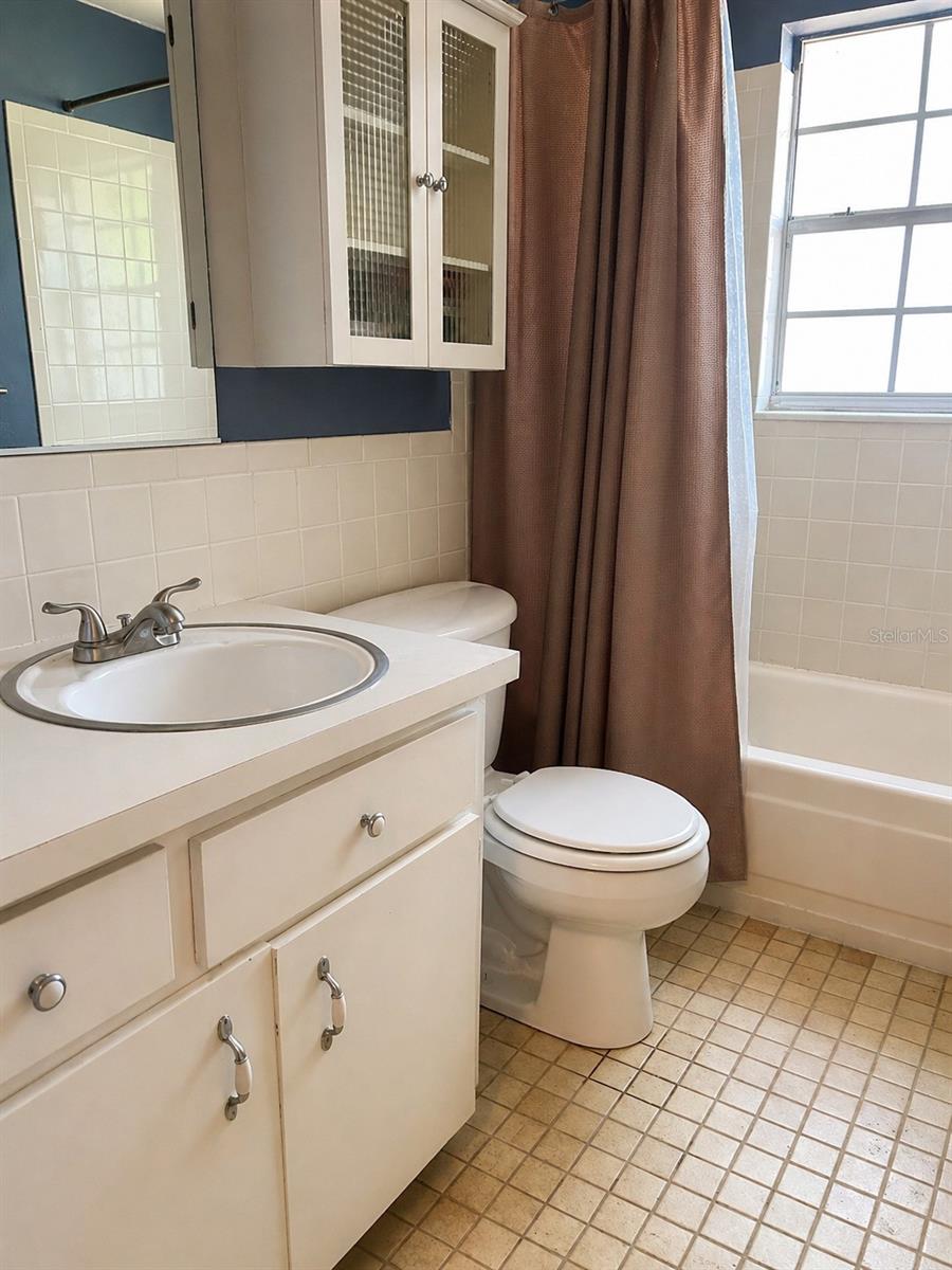 Image 9 of 14 For 14933 56th Street N