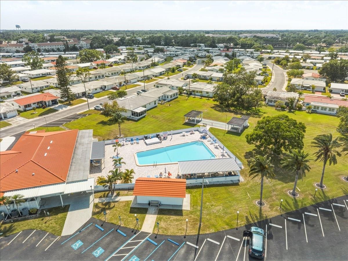 Image 45 of 50 For 9875 Mainlands Boulevard W