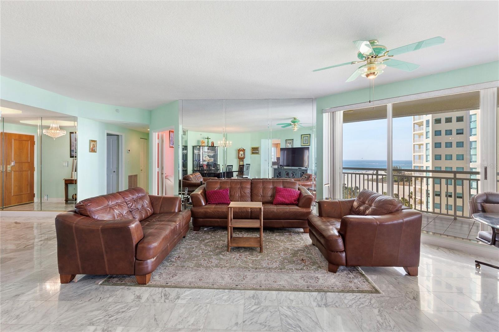 Image 13 of 63 For 1180 Gulf Boulevard 906