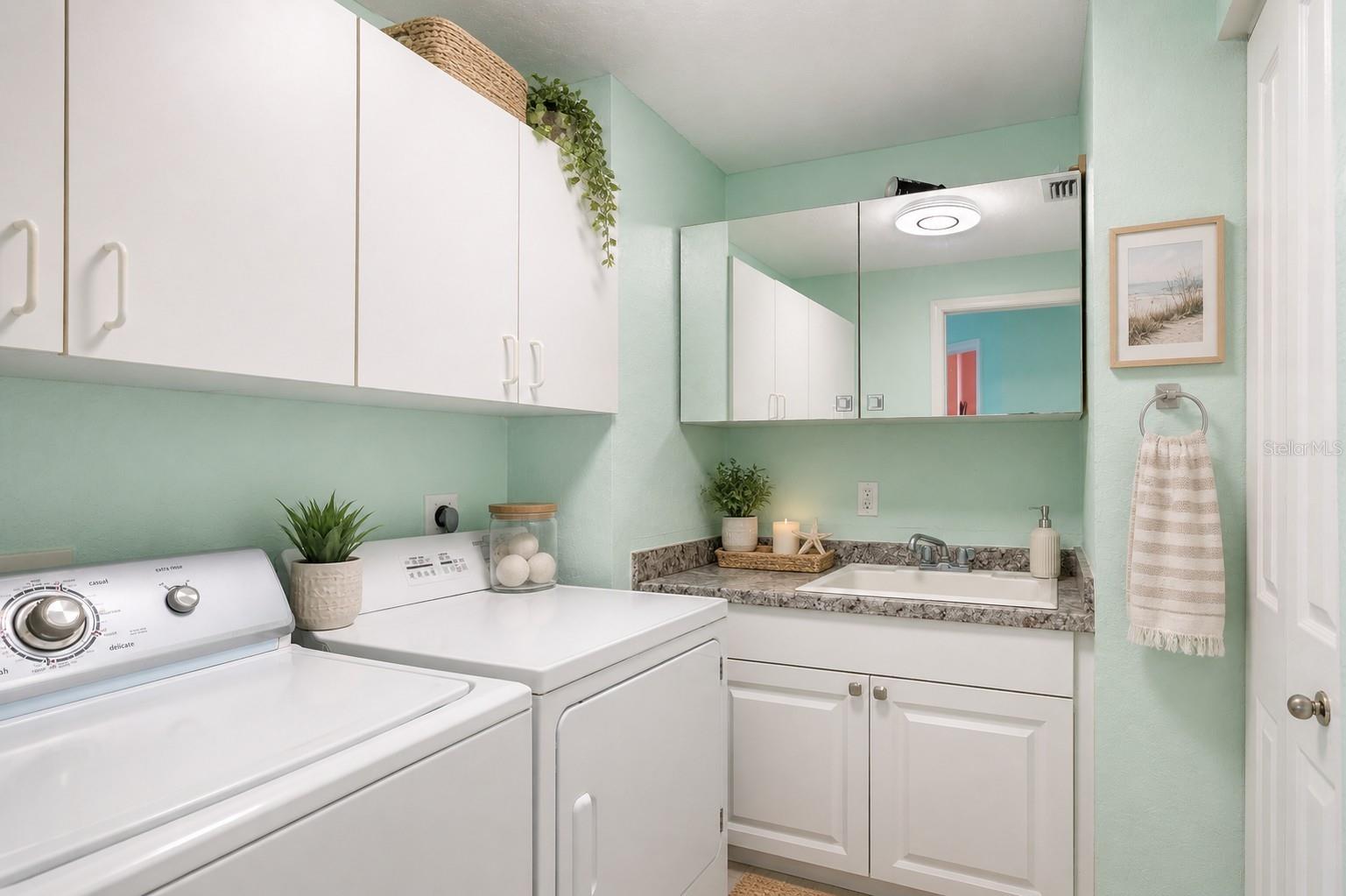 Image 42 of 63 For 1180 Gulf Boulevard 906