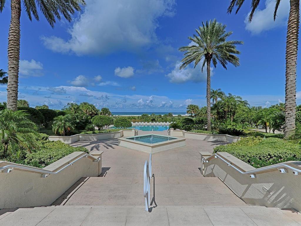 Image 57 of 63 For 1180 Gulf Boulevard 906
