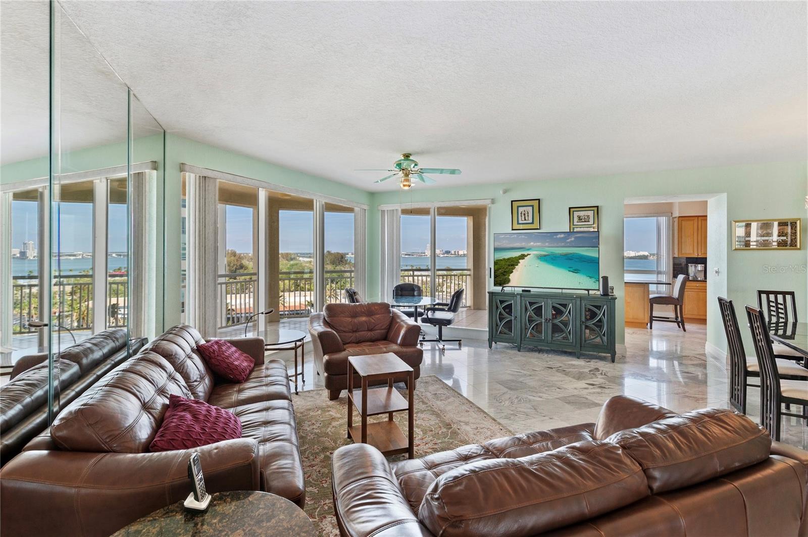 Image 8 of 63 For 1180 Gulf Boulevard 906