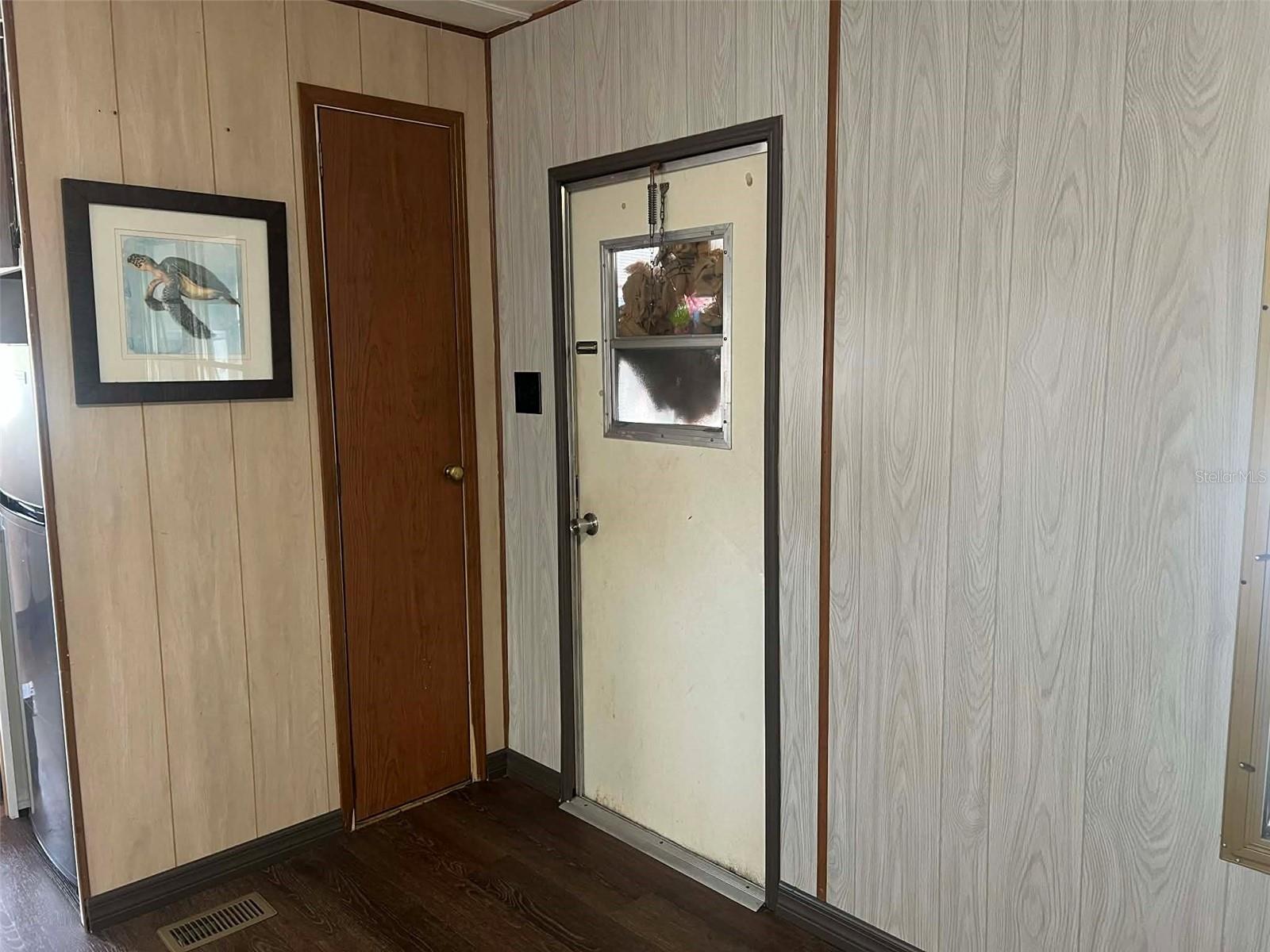 Image 3 of 17 For 7801 34th Avenue N 88