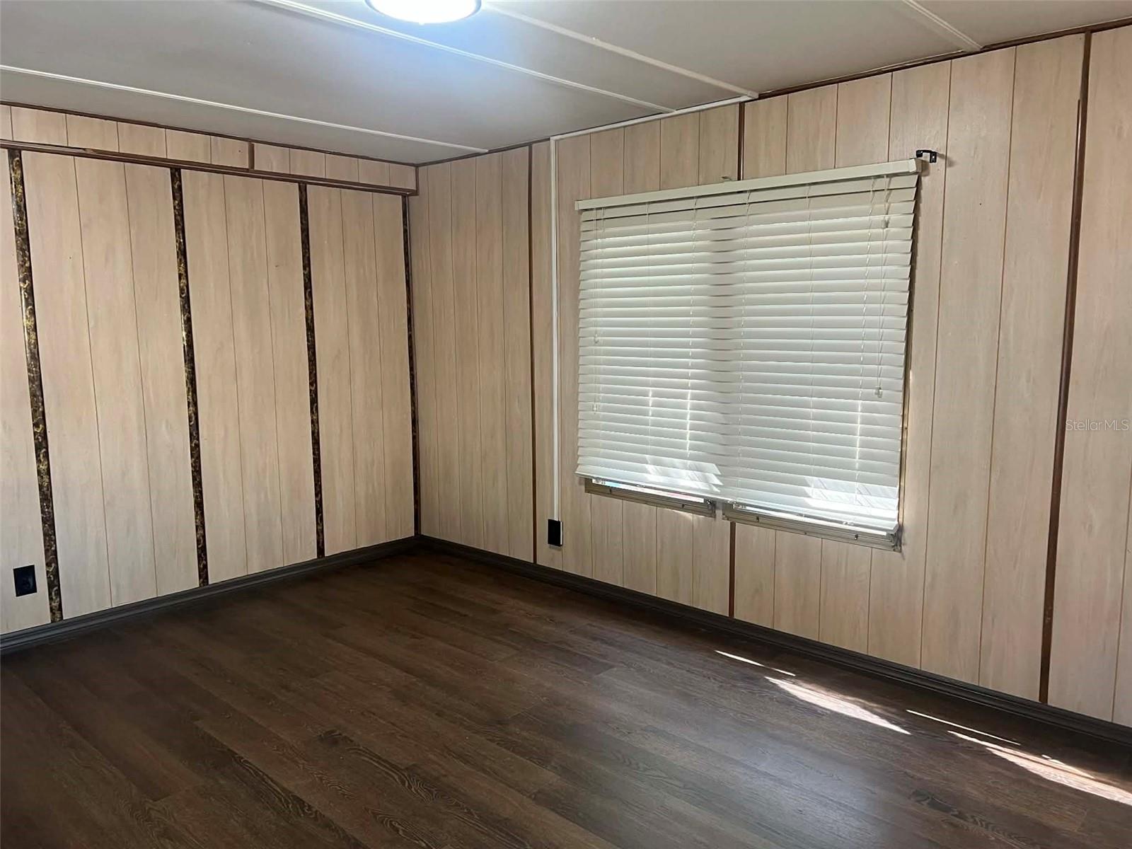 Image 7 of 17 For 7801 34th Avenue N 88