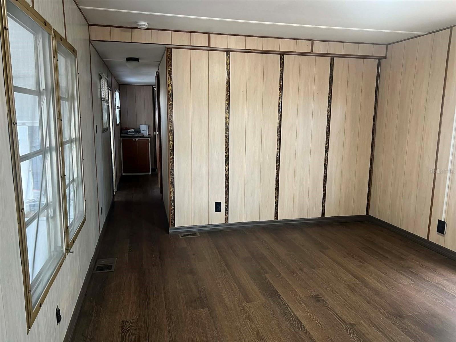Image 9 of 17 For 7801 34th Avenue N 88